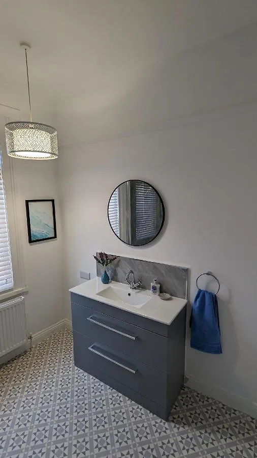 Seaside Escapes - With Relaxing Hot Tub! Villa Scarborough 0*,  Birleşik Krallık