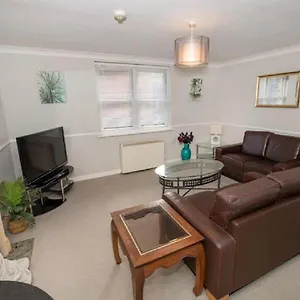  Apartment Cormorant - Beautiful 2 Bed With Sea Views Old Town